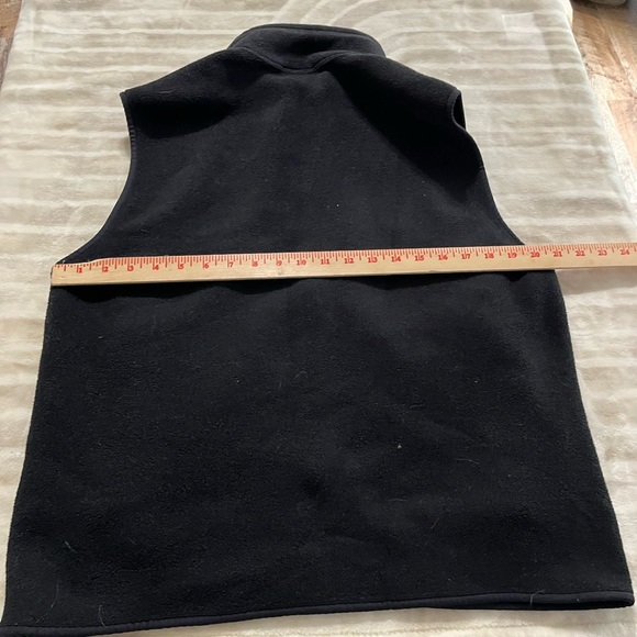 Patagonia Black Fleece Vest with Gold Embroidery - Picture 7 of 7